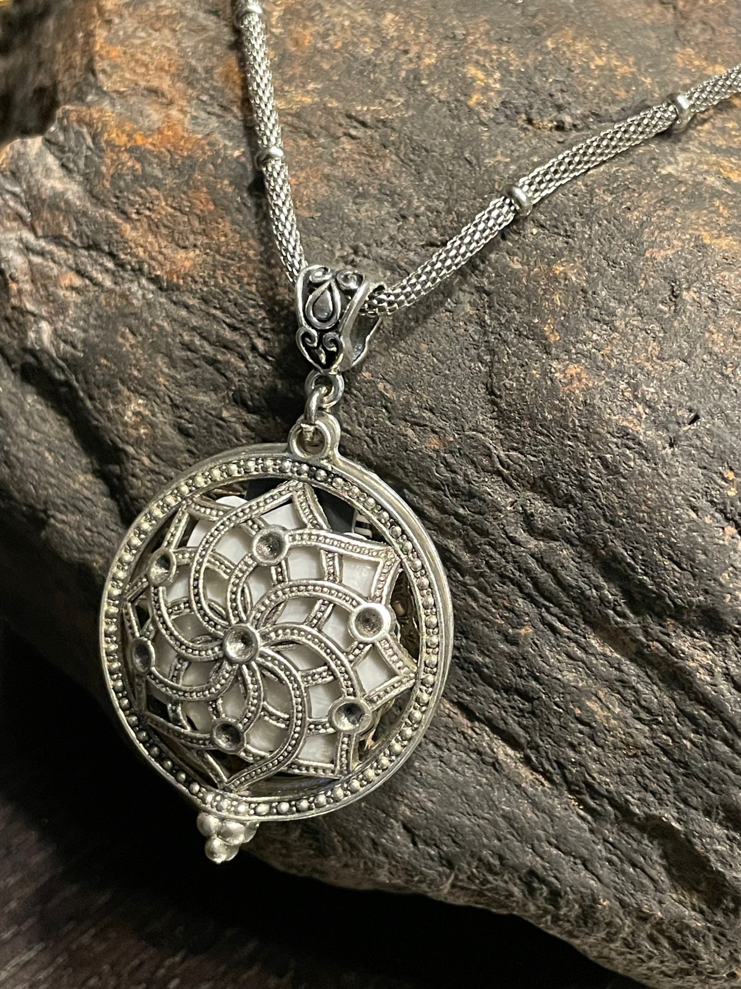 Helios Pendant - Odyssey/Bamboo