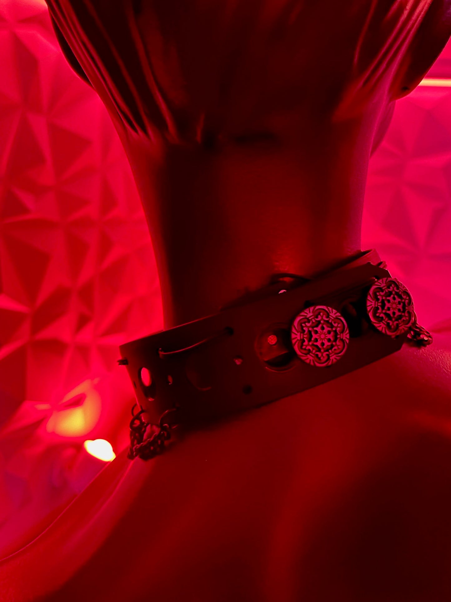 “Fire Iris” Choker