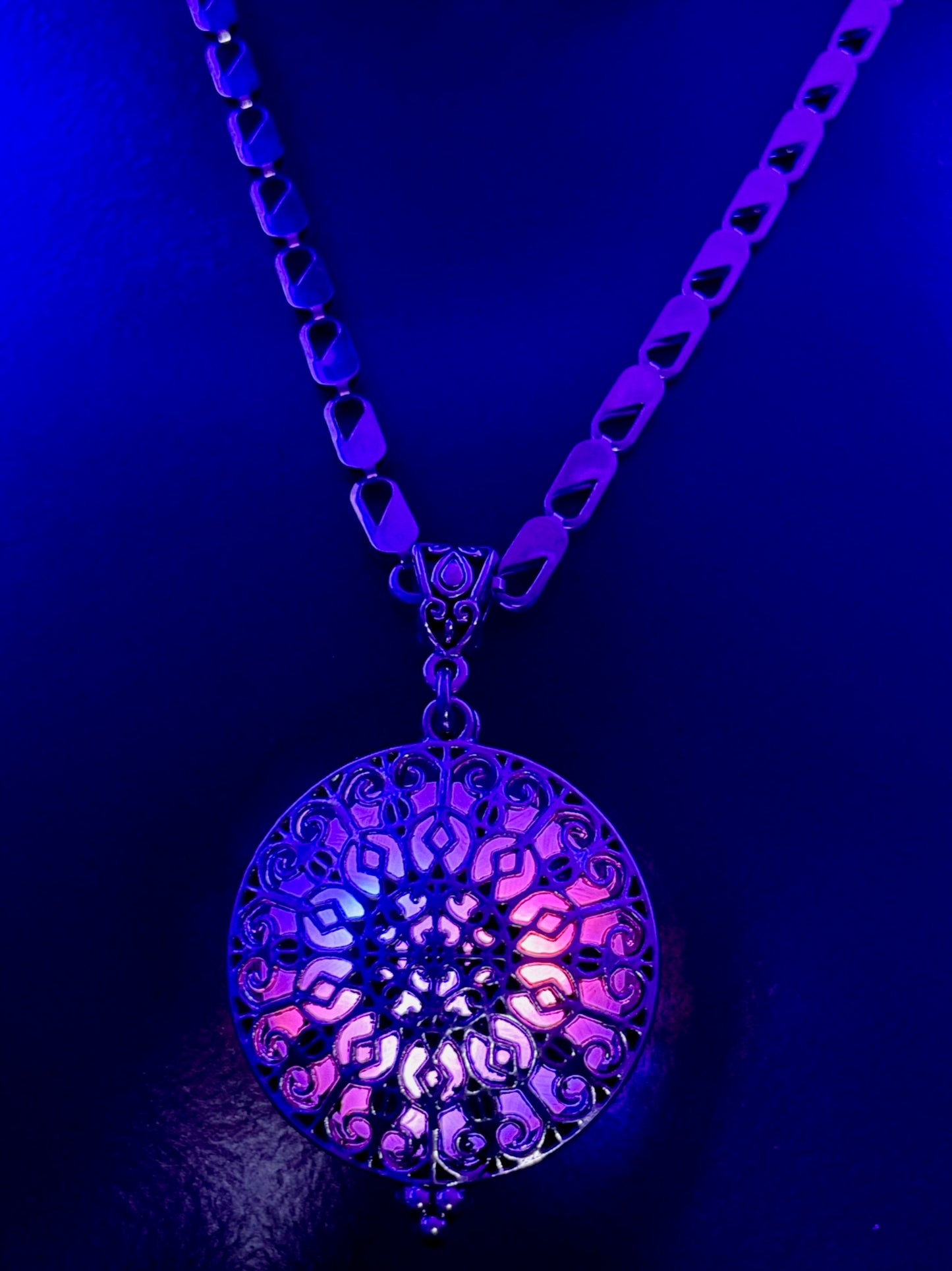 Cathedral Pendant - Sunset/Disko