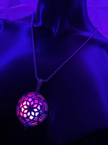 Helios Pendant - Siren/Lattice
