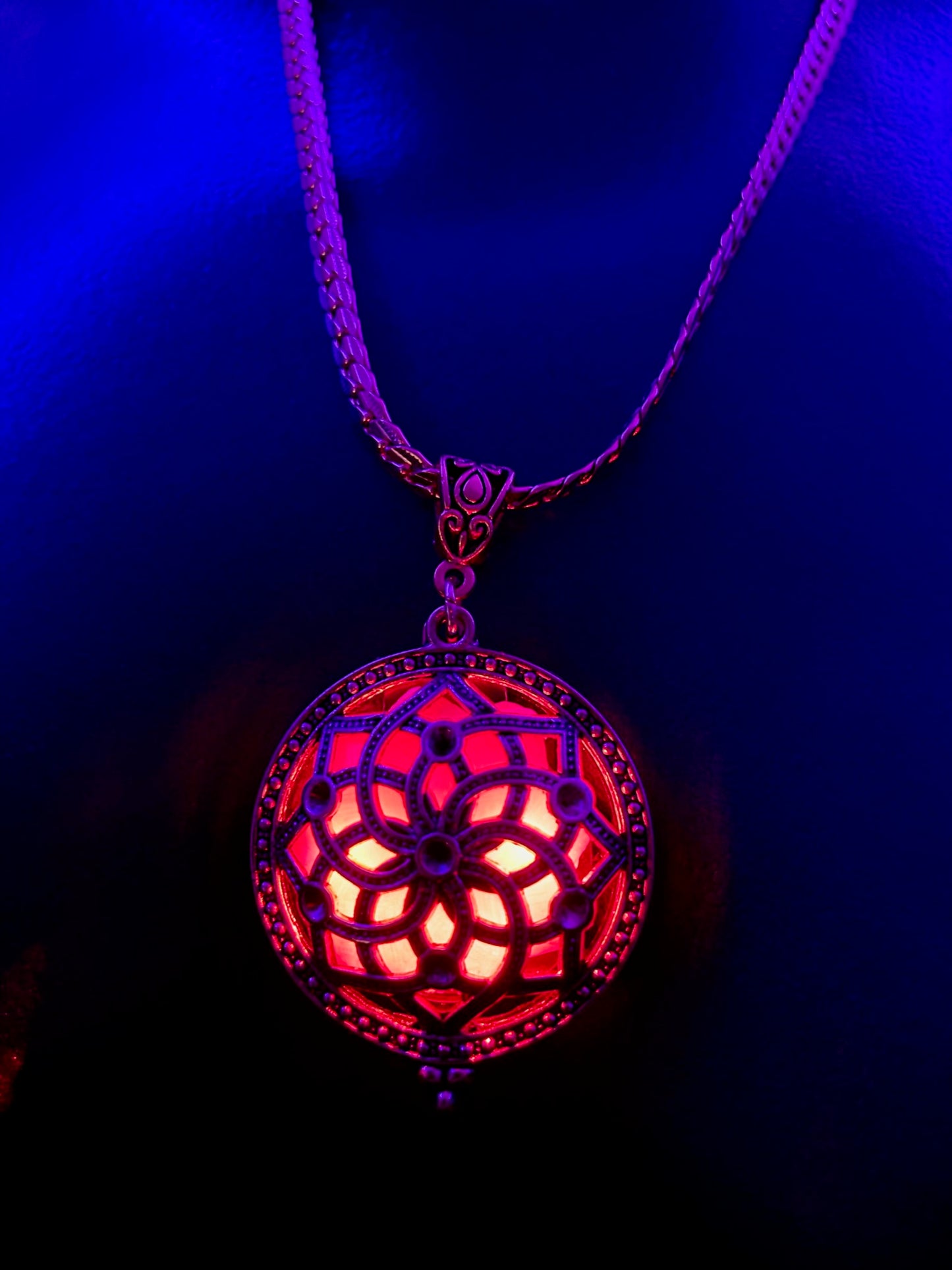 Helios Pendant - Bloodline/Infinity