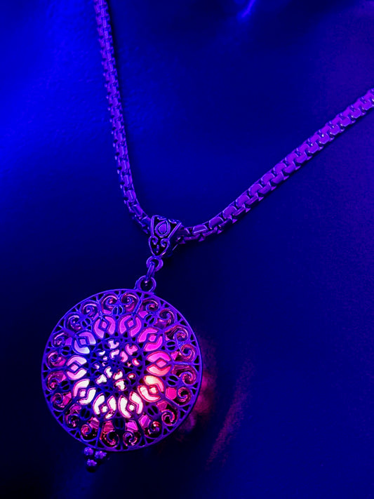 Cathedral Pendant - Siren/Stagger