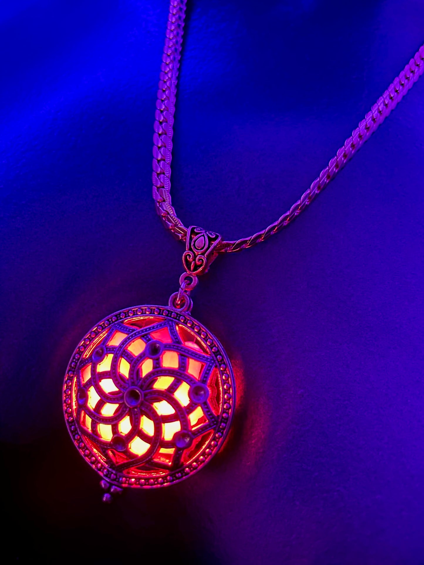 Helios Pendant - Bloodline/Infinity
