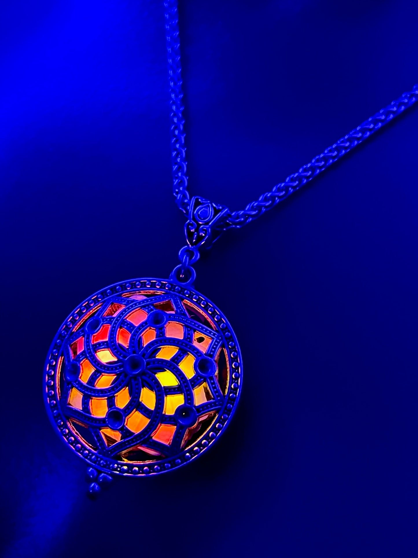 Helios Pendant - Inferno/Talisman