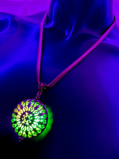 Cathedral Pendant - Flourish/Cobra