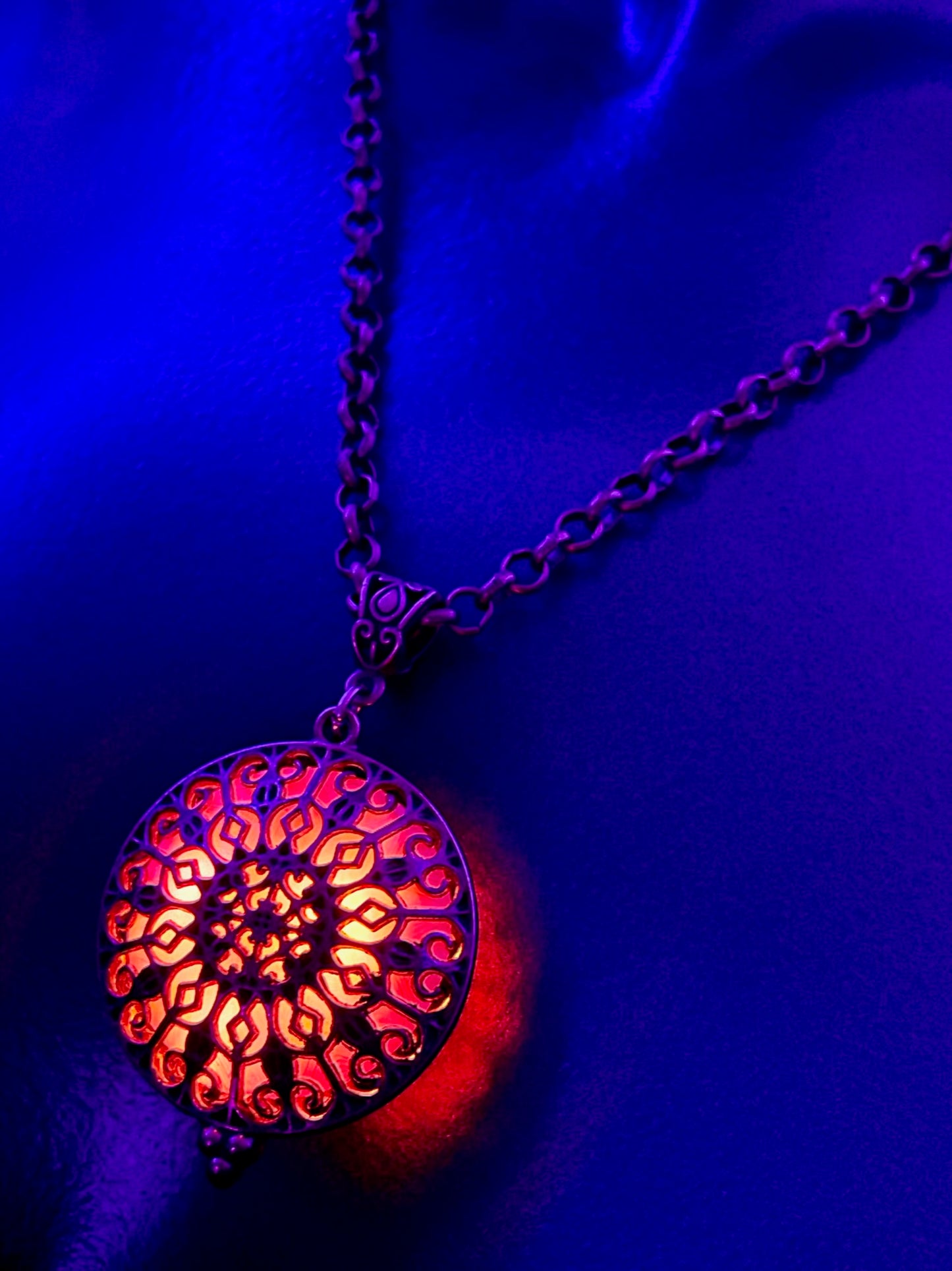 Cathedral Pendant - Ember/Starboard