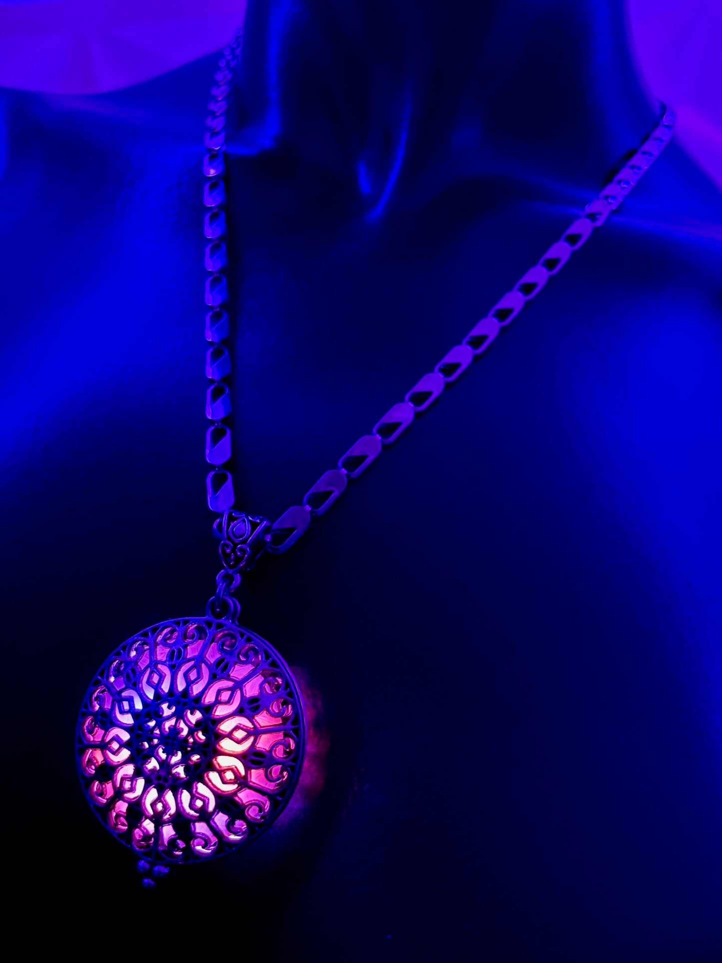 Cathedral Pendant - Sunset/Disko