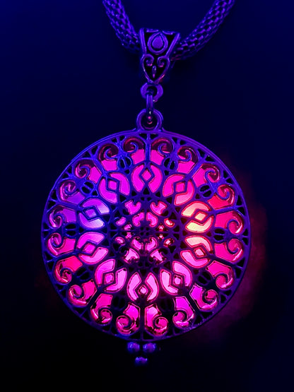 Cathedral Pendant - Siren/Python