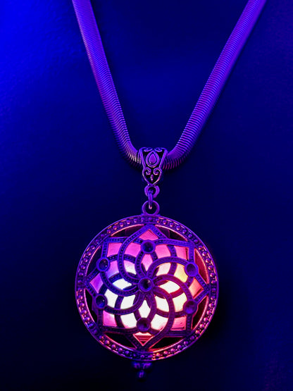 Helios Pendant - Sunset/Cobra