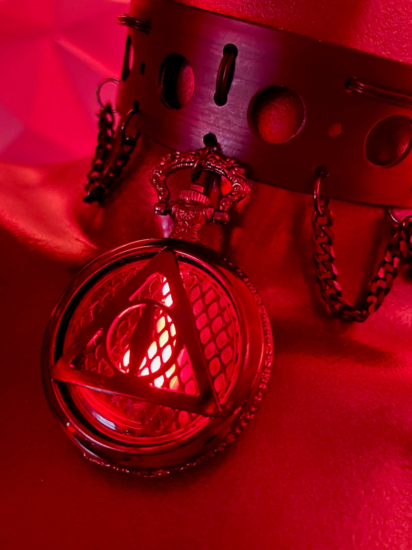 “Fire Iris” Choker