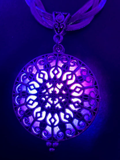 Cathedral Pendant - Siren/Rapunzel