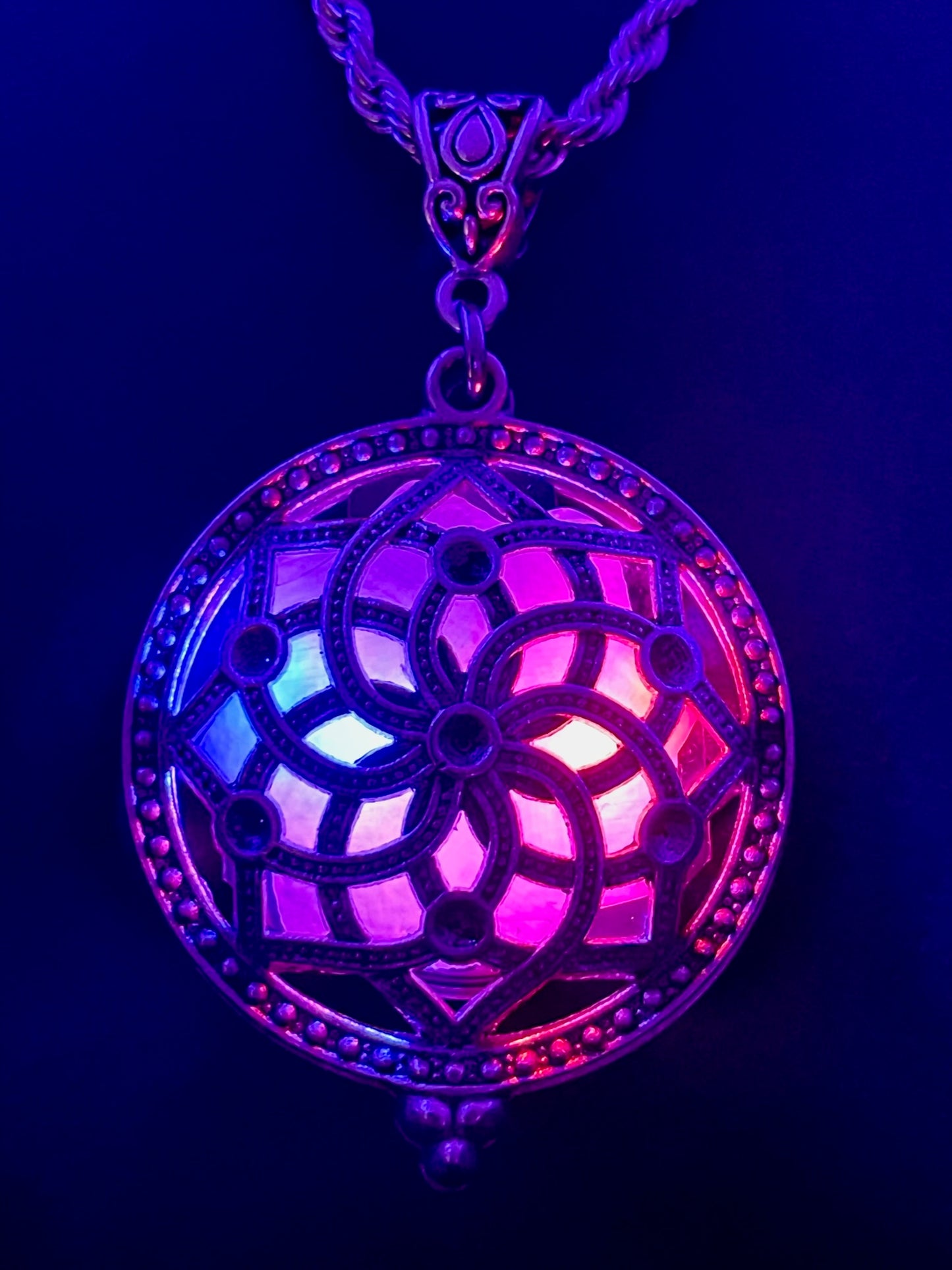 Helios Pendant - Siren/Helix