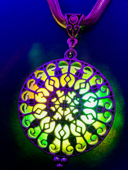 Cathedral Pendant - Flourish/Cobra