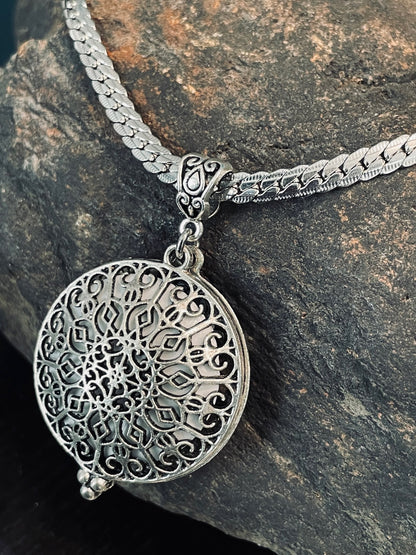 Cathedral Pendant - Flourish/Infinity