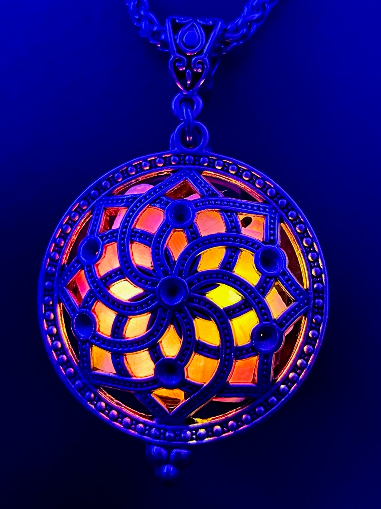 Helios Pendant - Inferno/Talisman