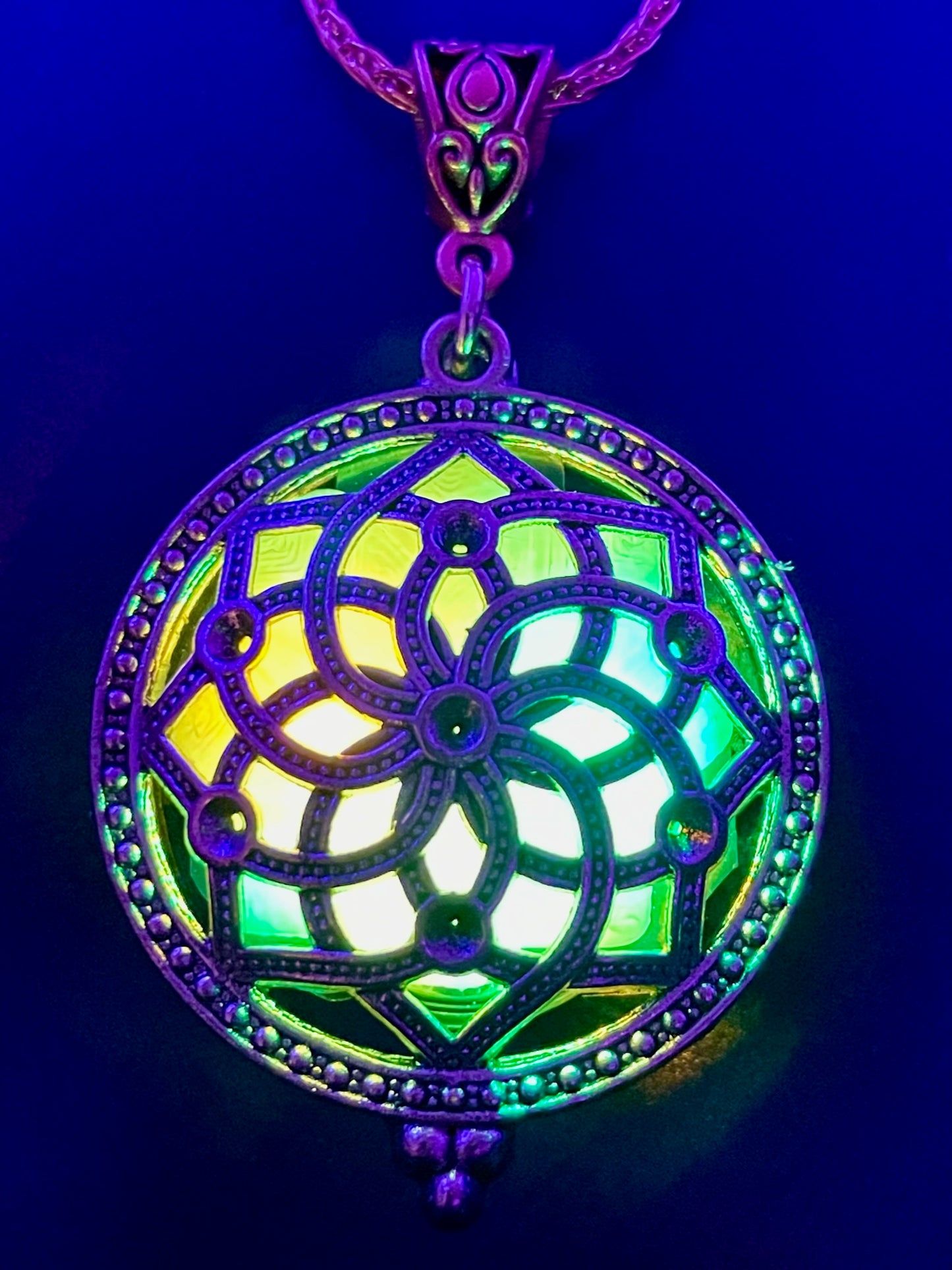 Helios Pendant - Flourish/Celtic