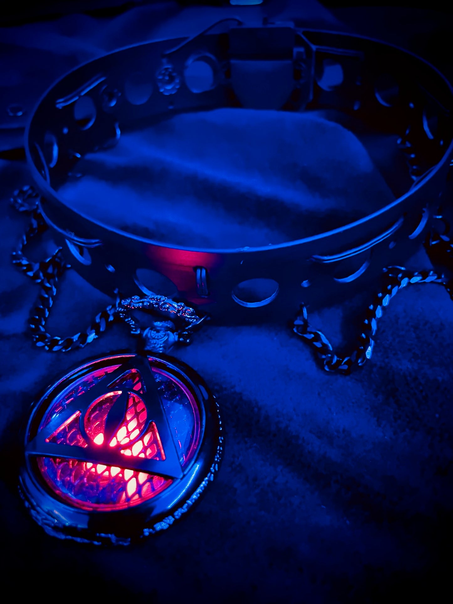 “Fire Iris” Choker