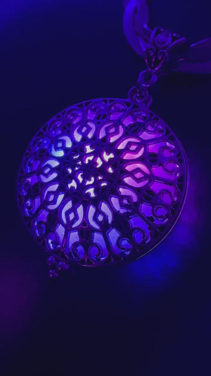 Cathedral Pendant - Siren/Rapunzel