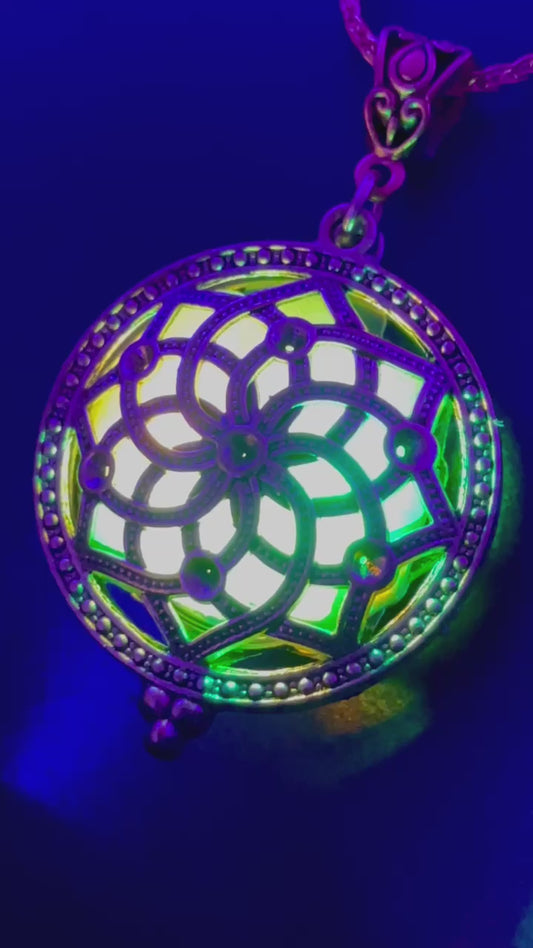 Helios Pendant - Flourish/Celtic