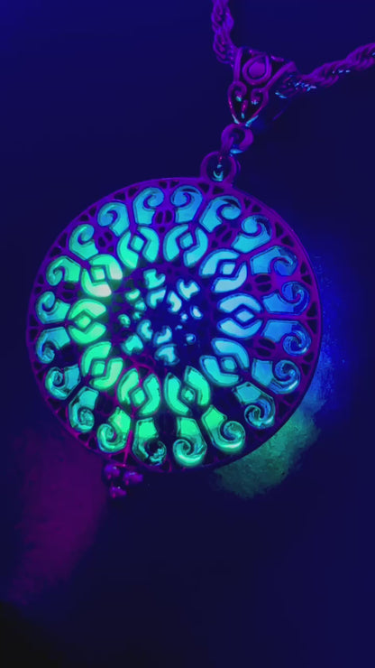 Cathedral Pendant - Odyssey/Twine
