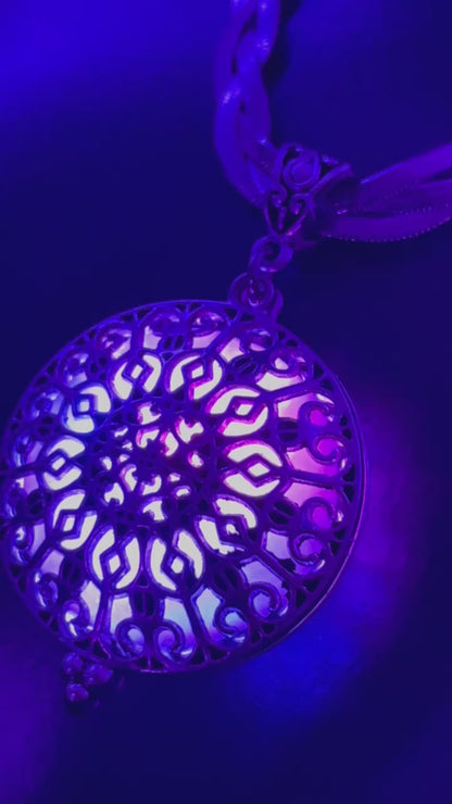 Cathedral Pendant - Siren/Rapunzel