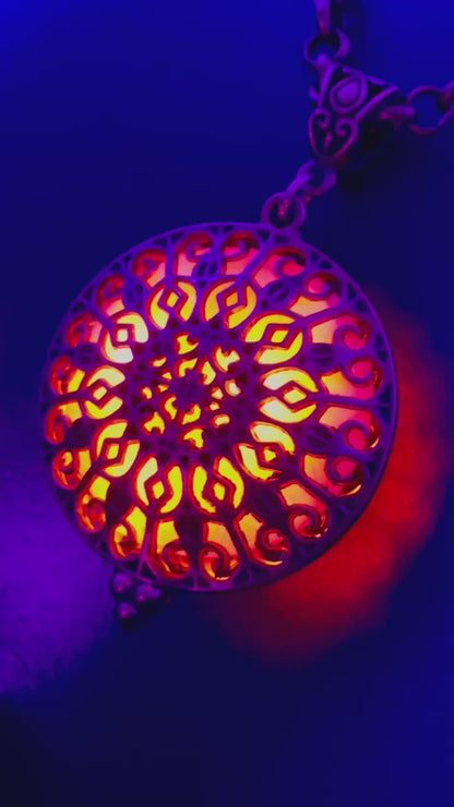 Cathedral Pendant - Ember/Starboard